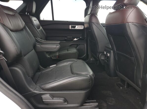 1FM5K8HC1MGC19510 2021 FORD FORD EXPLORER White Вид задньої частини салону