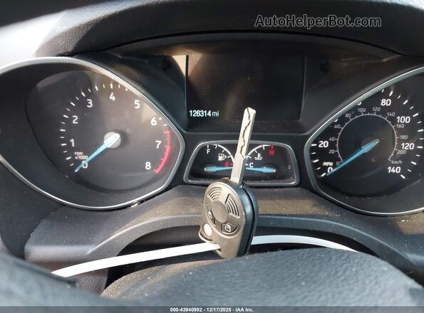 1FMCU9GD6HUE50816 2017 FORD ESCAPE Gray Vista del salpicadero