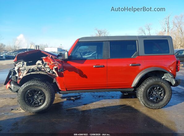 1FMEE5DP8NLB74900 2022 FORD BRONCO Красный Панорамный вид салона 360°