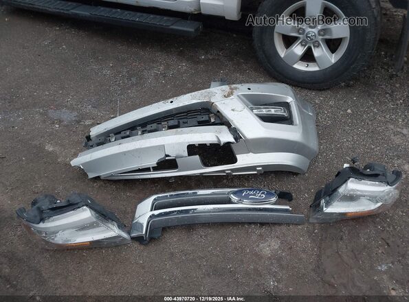 1FMJU2AT4HEA43456 2017 FORD EXPEDITION Серебряный Вид панели приборов