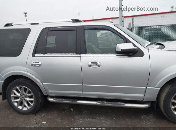 1FMJU2AT4HEA43456 2017 FORD EXPEDITION Серебряный Вид задней части салона