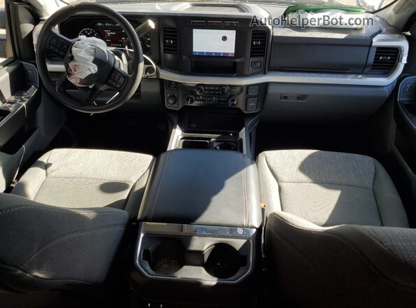 1FT7W2BN2REF95418 2024 FORD F250 White Widok deski rozdzielczej