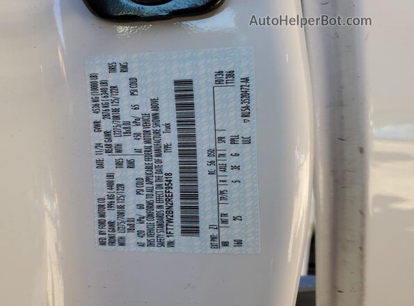 1FT7W2BN2REF95418 2024 FORD F250 White Widok komory silnika