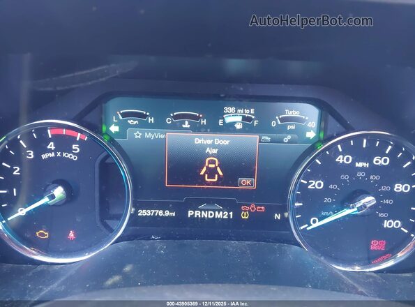 1FT7W2BT0JEC35423 2018 FORD F-250 Черный Вид задних сидений