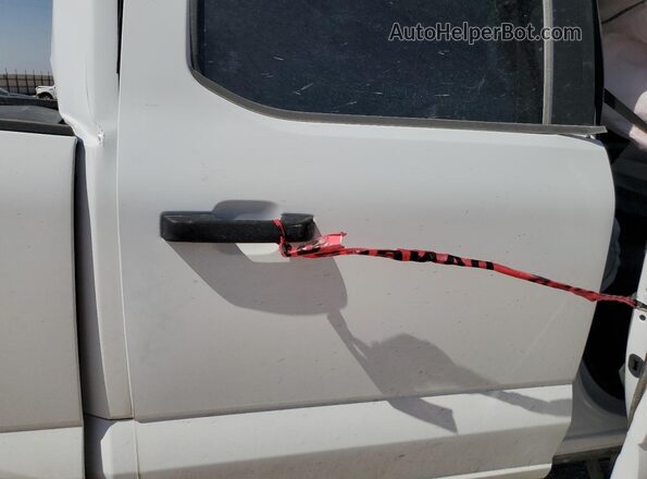 1FT7W2BT5SEC09708 2025 FORD F250 White Widok tylnych siedzeń