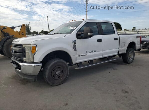 1FT7W2BT7HEB98462 2017 FORD F250 Белый Передняя левая четверть