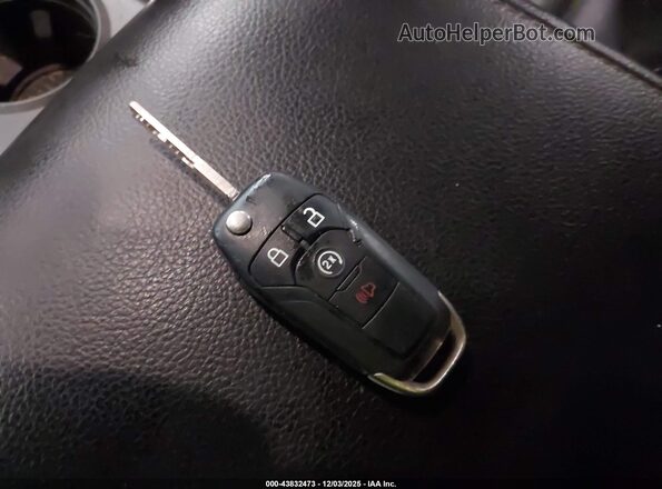 1FT7W2BT7JEB09804 2018 FORD F-250 Серебряный Вид панели приборов