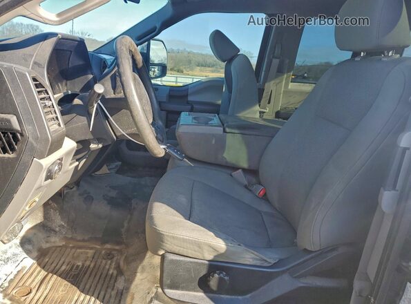 1FT7X2B64JEB74651 2018 FORD F250 Черный Вид салона спереди