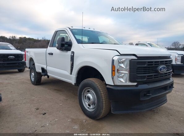 1FTBF2BA4REC63164 2024 FORD F-250 White Vista tres cuartos delantera izquierda