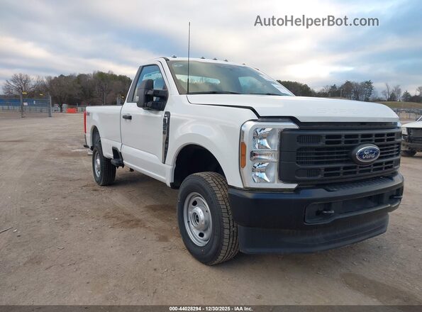 1FTBF2BA6REC62808 2024 FORD F-250 Белый Передняя левая четверть