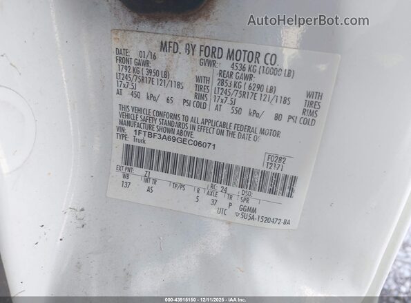 1FTBF3A69GEC06071 2016 FORD F350 White ძრავის განყოფილების ხედი