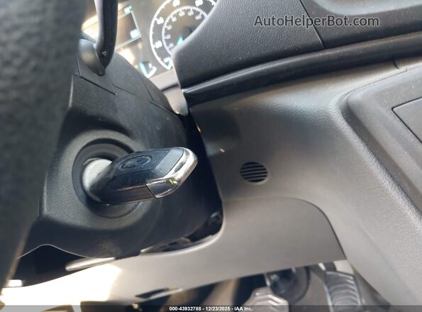 1FTBR1Y87RKA01436 2024 FORD TRANSIT-250 Белый Вид панели приборов