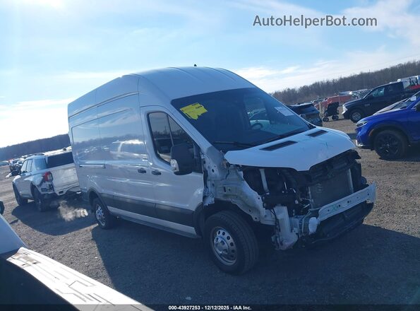 1FTBW1XG9RKB87160 2024 FORD TRANSIT-350 White Widok wnętrza z tyłu