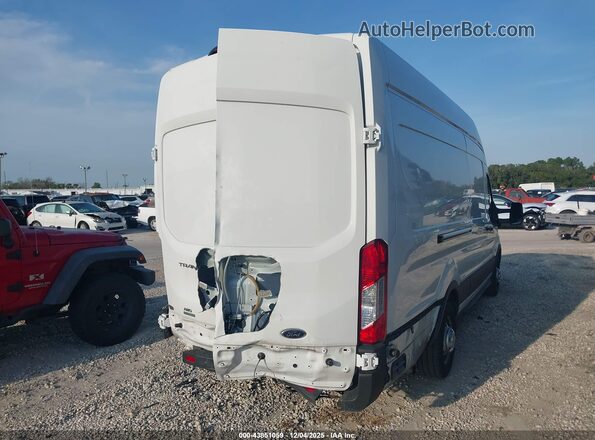 1FTBW3UG5RKA95821 2024 FORD TRANSIT-350 Белый Задняя правая четверть