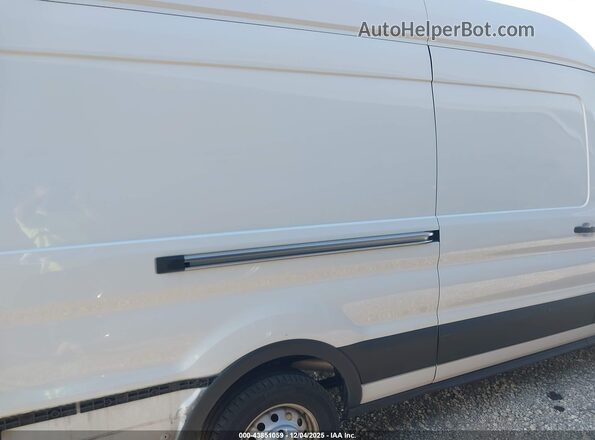 1FTBW3UG5RKA95821 2024 FORD TRANSIT-350 Белый Панорамный вид салона 360°