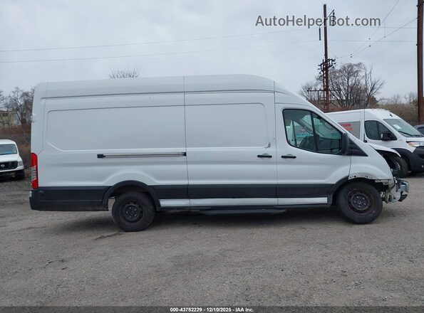 1FTBW3XK9PKA35537 2023 FORD E-TRANSIT-350 CARGO VAN White Widok wnętrza 360 stopni