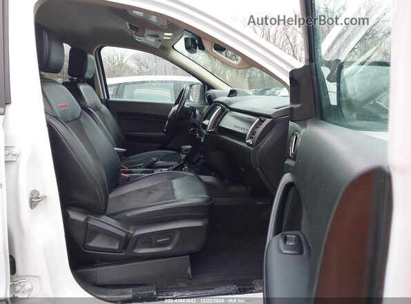 1FTER4FH0PLE12752 2023 FORD RANG White Widok wnętrza z przodu