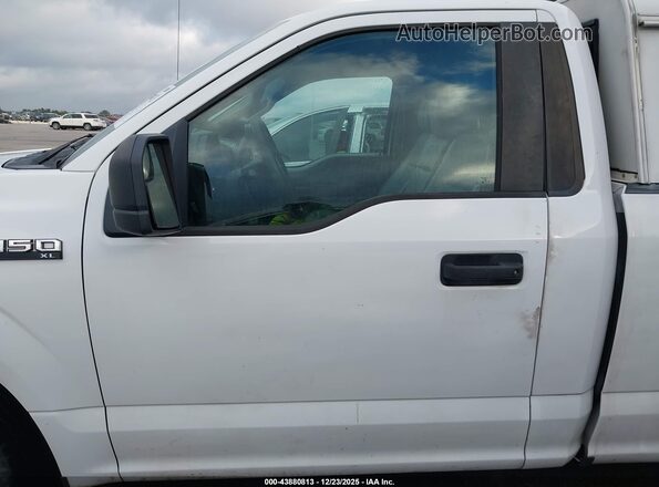 1FTMF1C86HKC47028 2017 FORD F150 White სალონის 360-გრადუსიანი ხედი