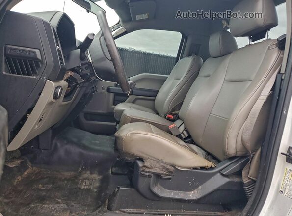 1FTMF1CP8LKD36860 2020 FORD F150 Белый Вид салона спереди