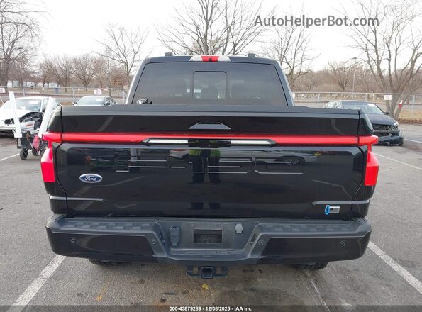 1FTVW1EL6PWG55879 2023 FORD F-150 LIGHTNING Черный 