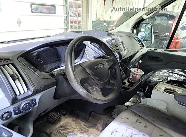 1FTYE1CMXGKB49264 2016 FORD TRANSIT-150  Задняя правая четверть
