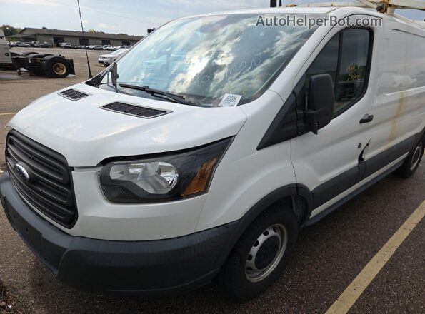 1FTYE1YM5HKA73754 2017 FORD TRANSIT-150  Vista de los asientos traseros