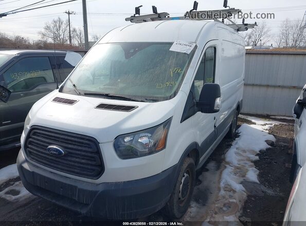 1FTYR1CM2HKB08553 2017 FORD TRANSIT-250 Белый Передняя левая четверть