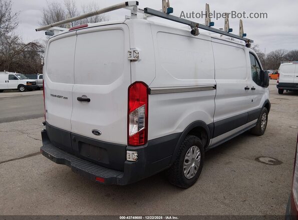 1FTYR1YM0HKB18801 2017 FORD TRANSIT-250 Белый Задняя правая четверть