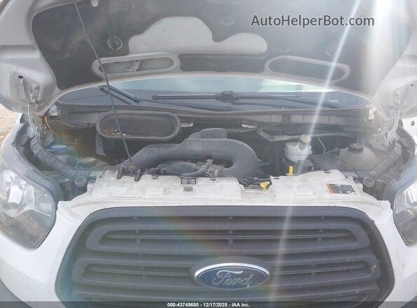 1FTYR1YM0HKB18801 2017 FORD TRANSIT-250 Белый Вид сзади
