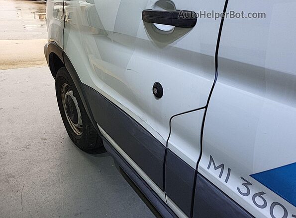 1FTYR1YM6GKB54975 2016 FORD TRANSIT-250  Передняя левая четверть