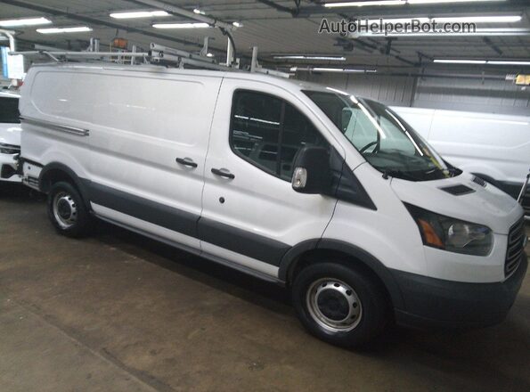 1FTYR1YM6GKB54975 2016 FORD TRANSIT-250  Вид спереди