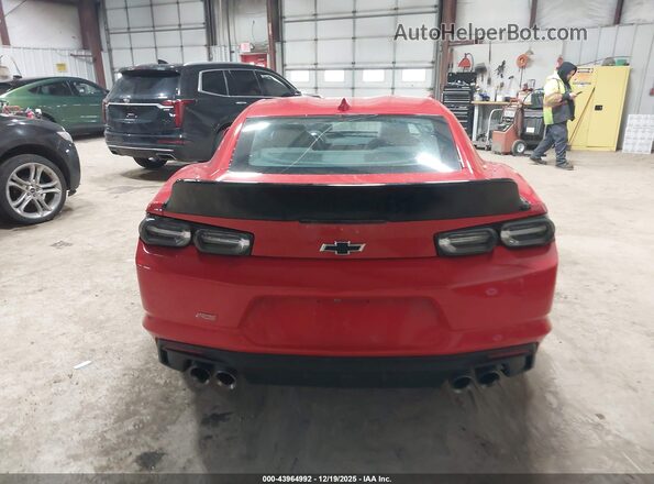 1G1FE1R71P0100063 2023 CHEVROLET CAMARO Красный 