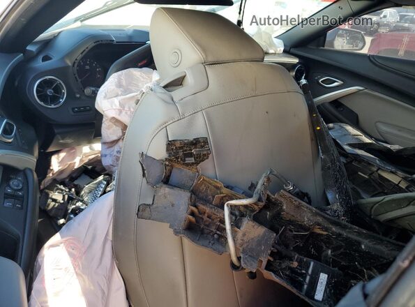 1G1FH3D79P0157637 2023 CHEVROLET CAMARO Gray Widok deski rozdzielczej