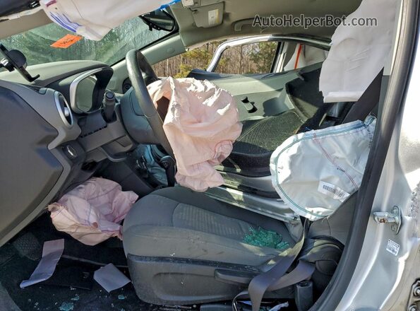 1G1JB5SB2L4138249 2020 CHEVROLET SONIC Silver Vista interior delantera