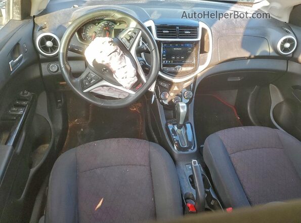 1G1JD5SB5K4132308 2019 CHEVROLET SONIC Черный Вид панели приборов
