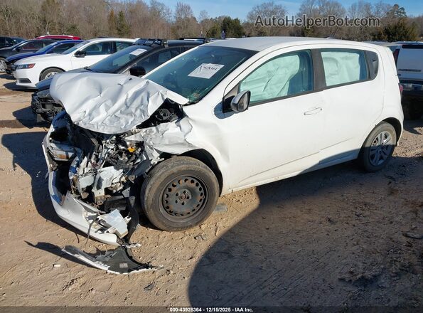 1G1JG6SH8J4106964 2018 CHEVROLET SONIC Белый Передняя левая четверть