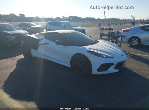 1G1YA3D40T5102638 2026 CHEVROLET CORVETTE White Delantero derecho