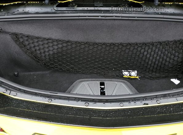 1G1YC3D40P5121920 2023 CHEVROLET CORVETTE Yellow Widok tylnych siedzeń