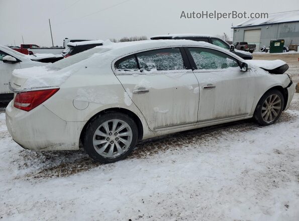1G4GD5G36GF192513 2016 BUICK LACROSSE Белый Задняя правая четверть