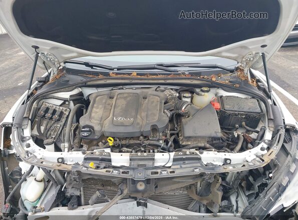 1G4ZP5SS2JU113128 2018 BUICK LACROSSE Белый Вид сзади