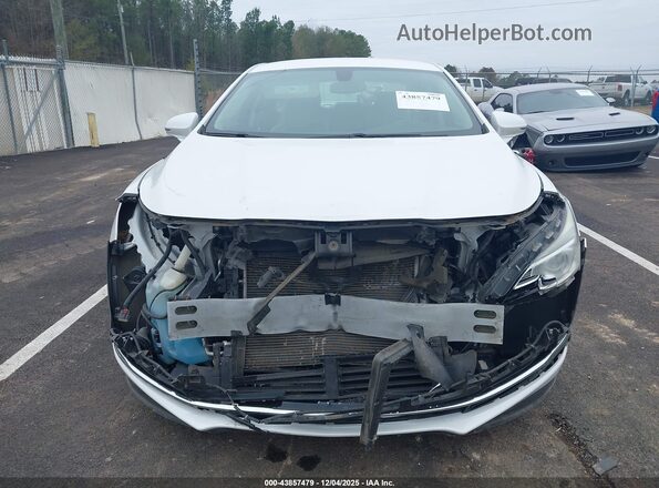 1G4ZP5SS2JU113128 2018 BUICK LACROSSE Белый Вид задней части салона