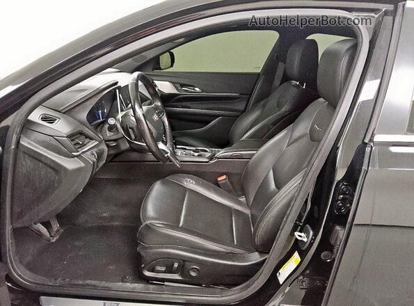 1G6DB5RL5L0153776 2020 CADILLAC CT4 Черный Вид салона спереди