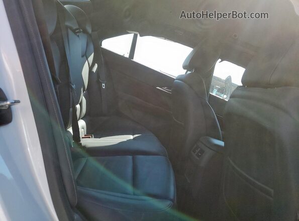 1G6DC5RK7M0117819 2021 CADILLAC CT4 Белый Вид задних сидений