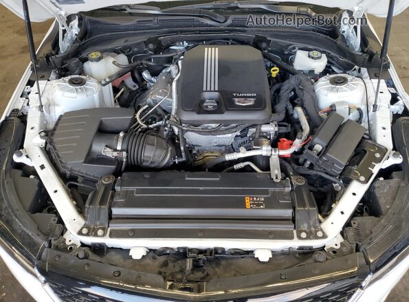 1G6DF5RK5R0107840 2024 CADILLAC CT4 White Widok wnętrza z tyłu