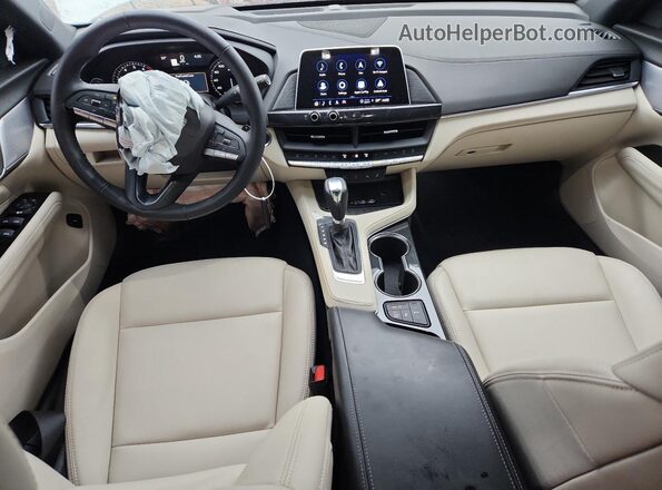 1G6DJ5RKXS0120149 2025 CADILLAC CT4 Белый Вид панели приборов