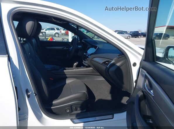 1G6DN5RW8M0143259 2021 CADILLAC CT5 Белый Вид салона спереди