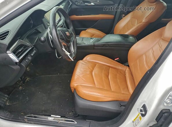 1G6KG5R61GU138886 2016 CADILLAC CT6 Белый Вид салона спереди