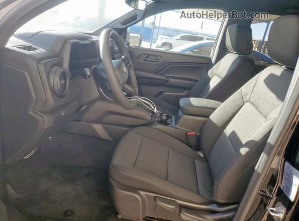 1GCPSBEK9T1129707 2026 CHEVROLET COLORADO Black Front interior view