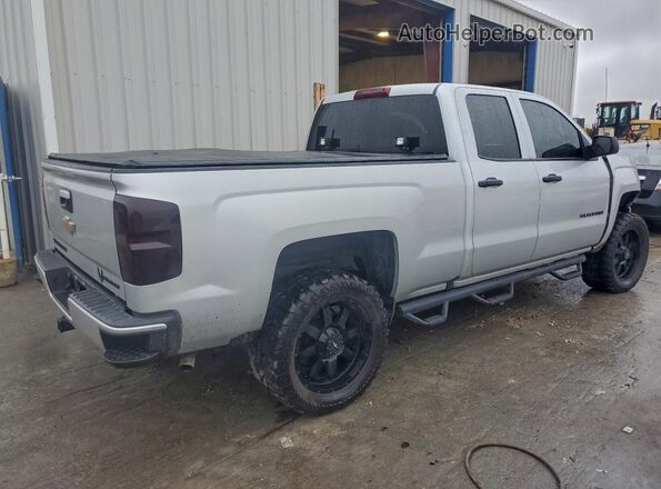 1GCRCPEC0JZ354611 2018 CHEVROLET 1500 Silver Задня права чверть