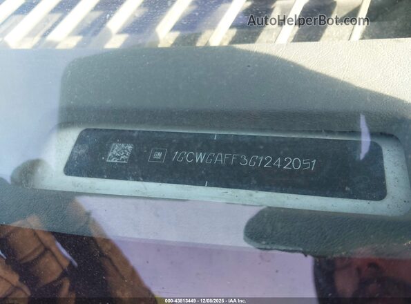 1GCWGAFF3G1242051 2016 CHEVROLET EXPRESS Белый Вид подкапотного пространства